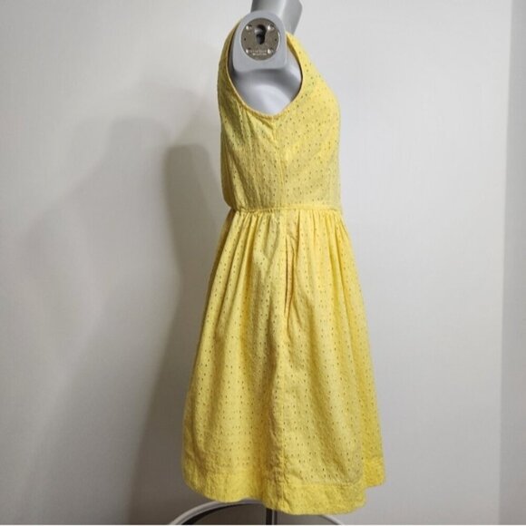 SOLD 🌟 J. Crew Yellow Eyelet Sleeveless Fit and Flair Shirtdress Size 4 - Picture 10 of 16
